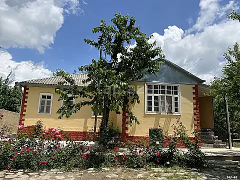 Satılır 6 otaqlı həyət evi 80 m² — Şamaxı 6 otaq 80.00 m²
