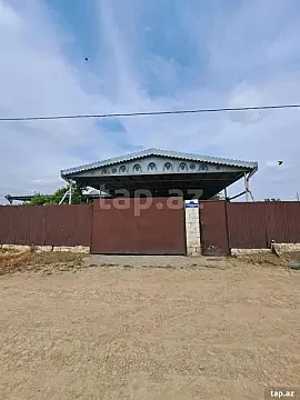 Satılır 6 otaqlı həyət evi 10 m² — Hacıqabul 6 otaq 10.00 m²