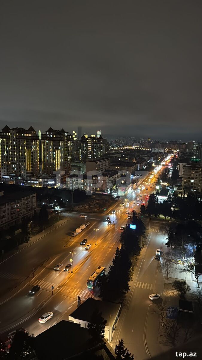Satılır 3 otaqlı yeni tikili 75 m²
