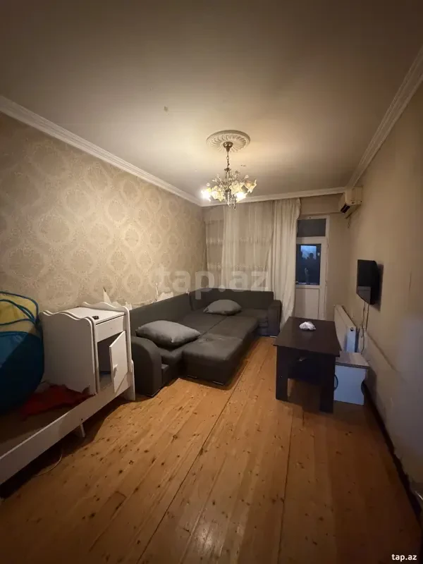Kirayə verilir 2 otaqlı yeni tikili 65 m²