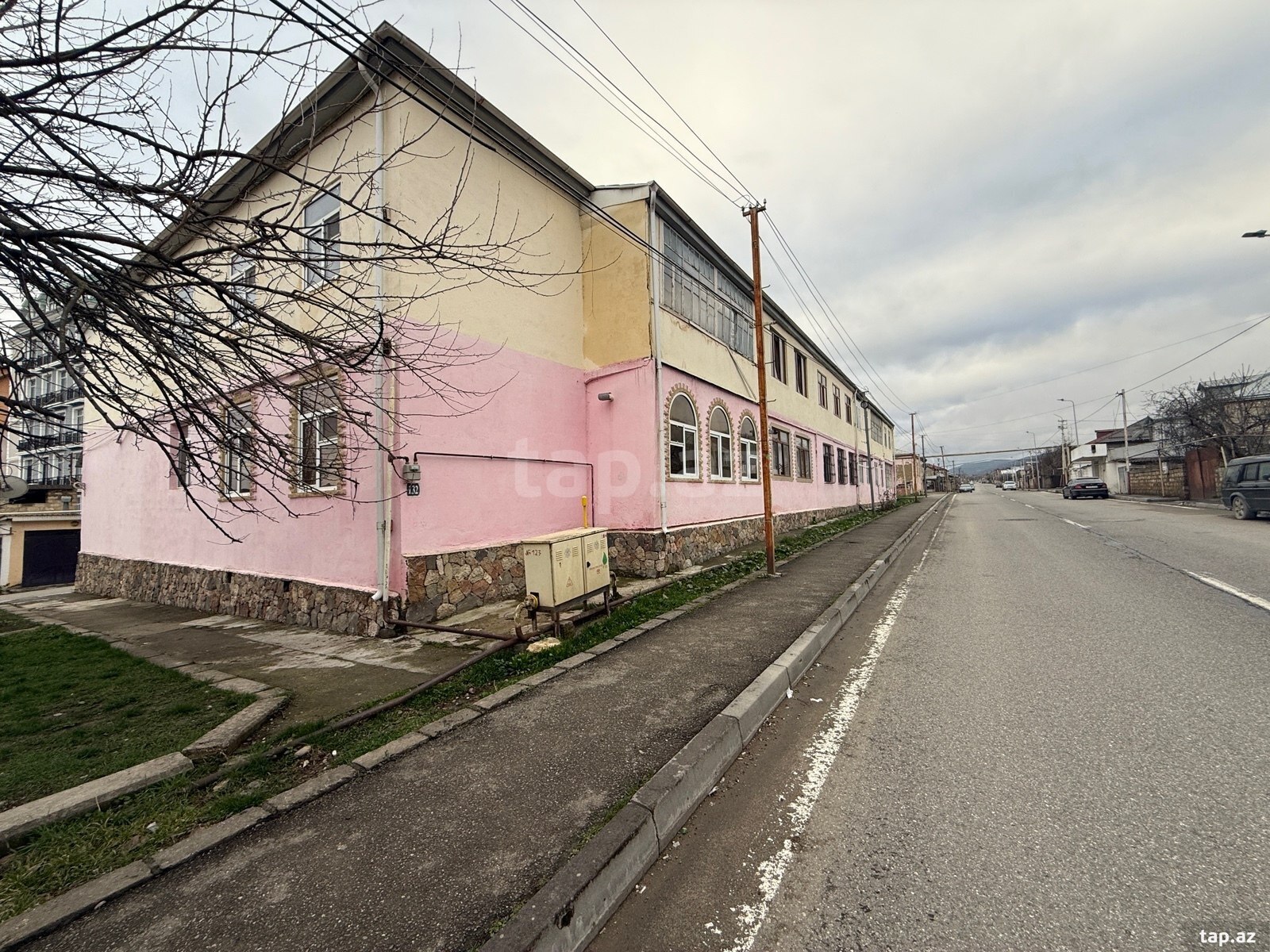 Satılır 3 otaqlı mənzil 70 m²