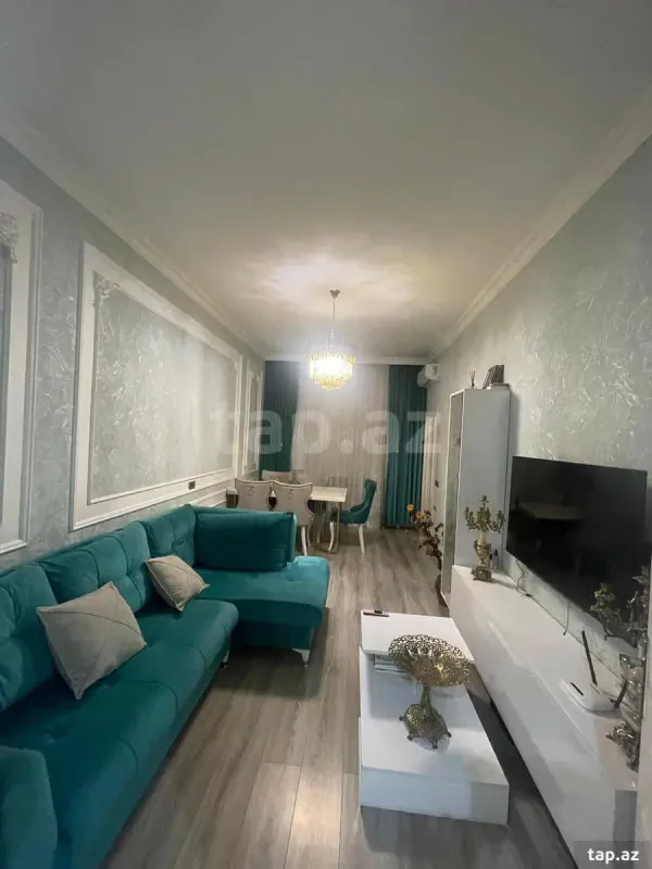 Satılır 2 otaqlı yeni tikili 72 m²