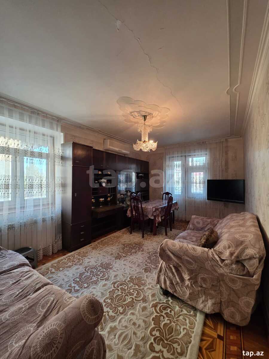 Kirayə verilir 4 otaqlı mənzil 100 m²