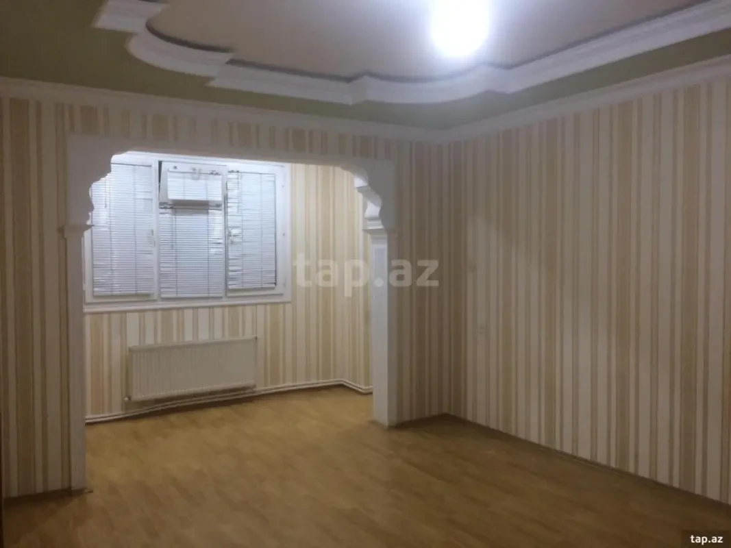 Satılır 4 otaqlı mənzil 90 m²