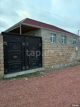 Satılır 3 otaqlı həyət evi 100 m² — Bakı 3 otaq 100.00 m²
