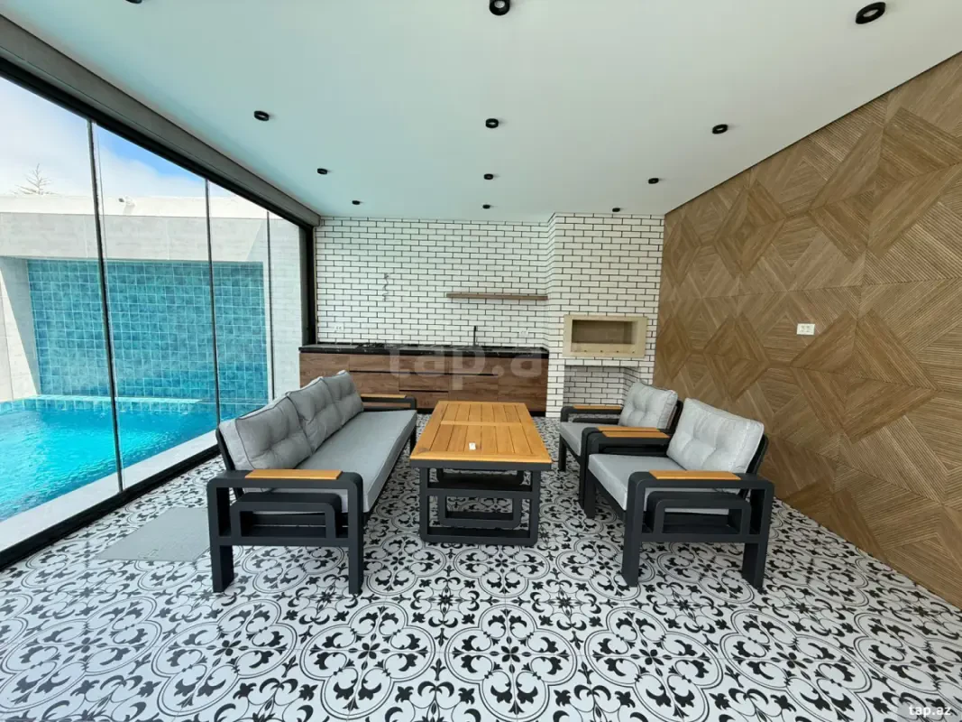 Satılır 5 otaqlı həyət evi 200 m²