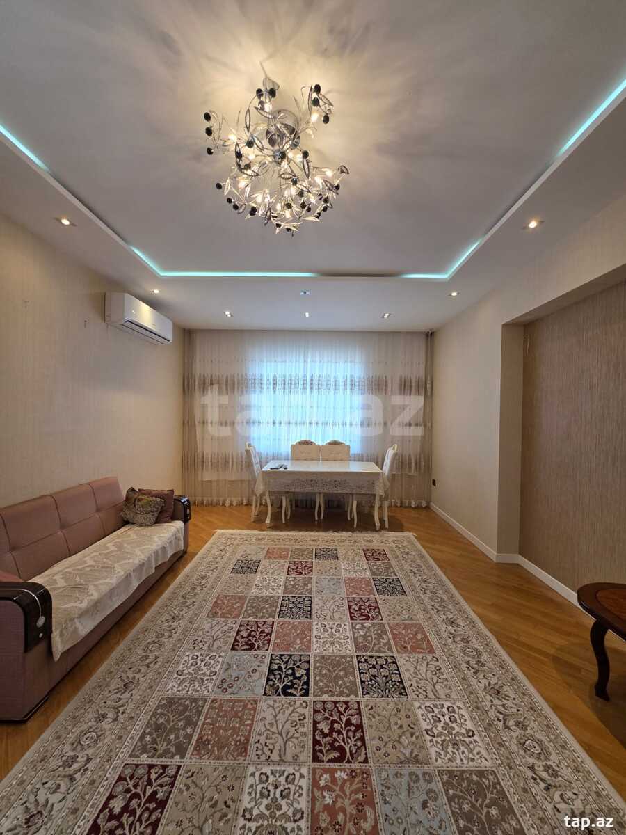Satılır 3 otaqlı yeni tikili 136 m²