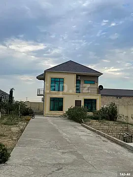 Satılır 6 otaqlı həyət evi 200 m² — Bakı, Novxanı 6 otaq 200.00 m²