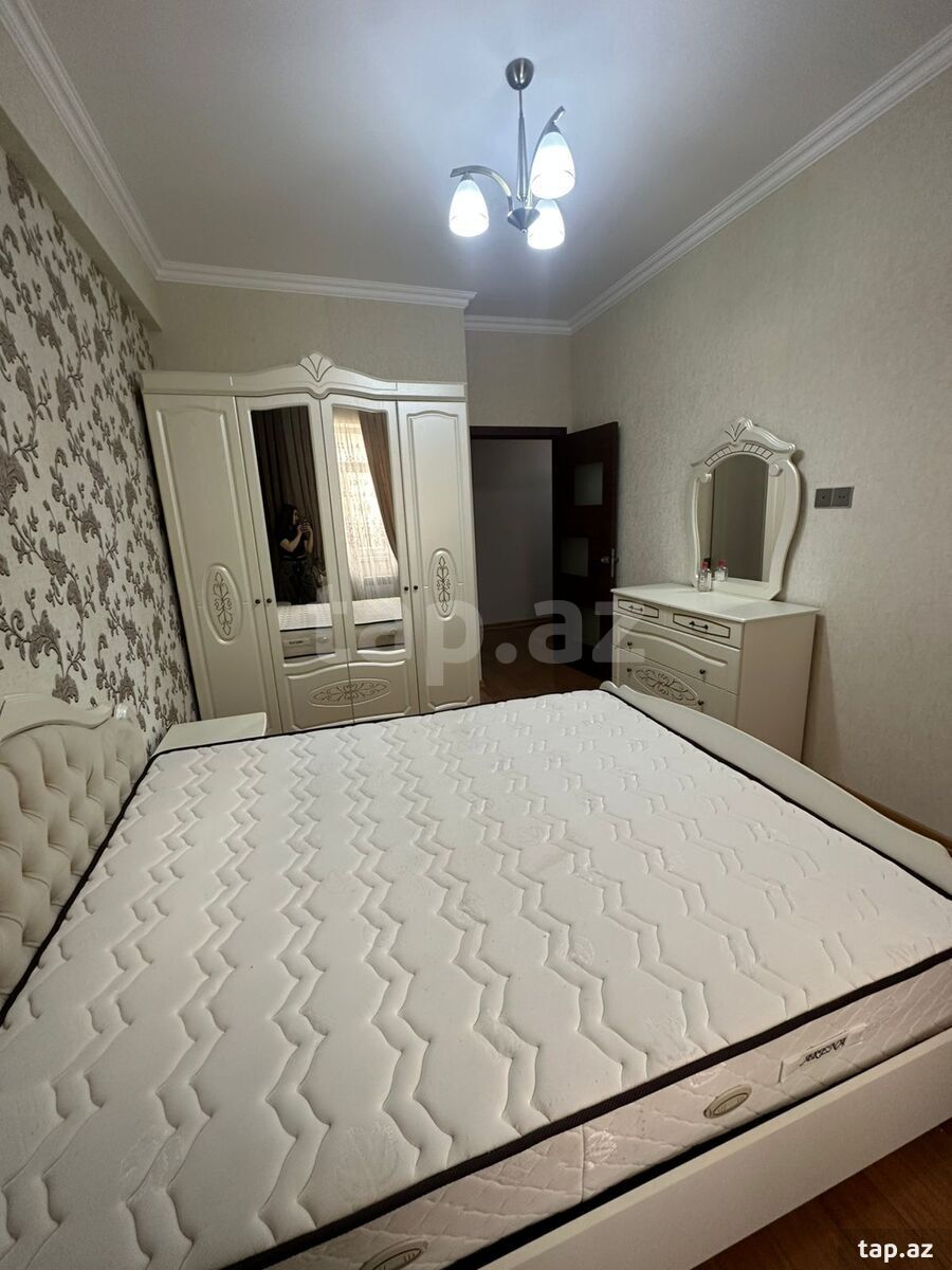 Kirayə verilir 2 otaqlı yeni tikili 65 m²