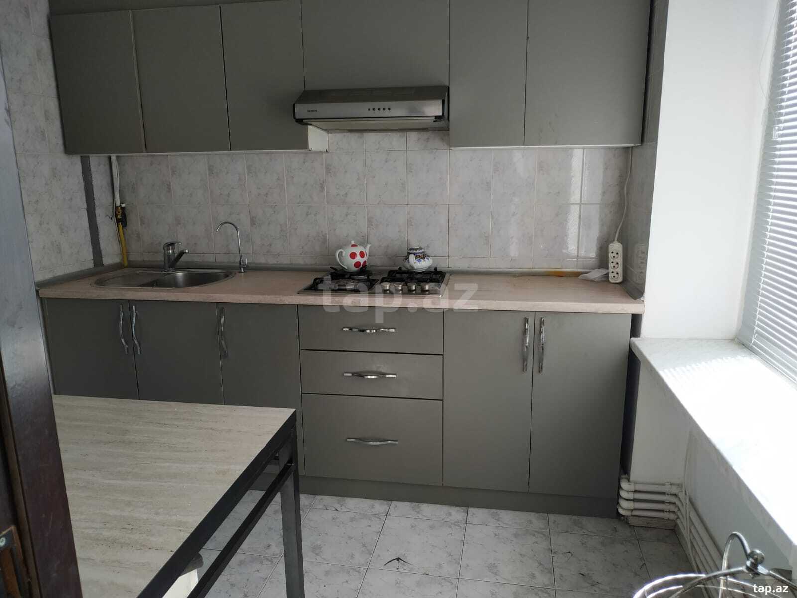 Kirayə verilir 3 otaqlı mənzil 85 m²