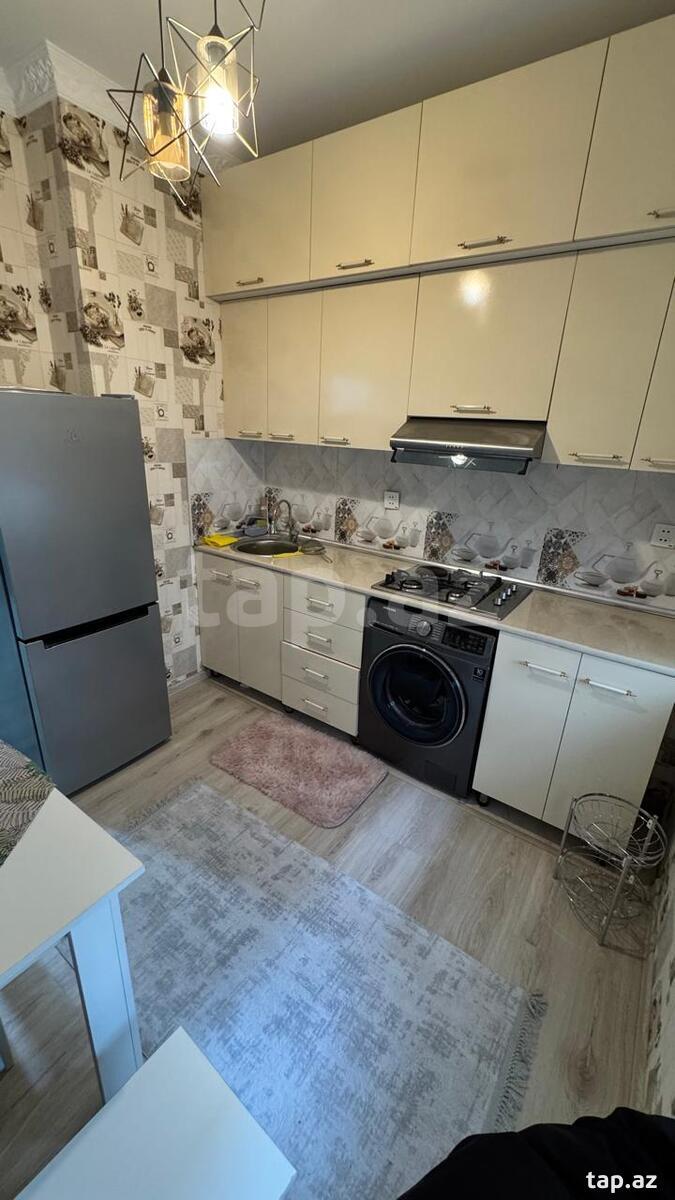 Kirayə verilir 2 otaqlı yeni tikili 40 m²