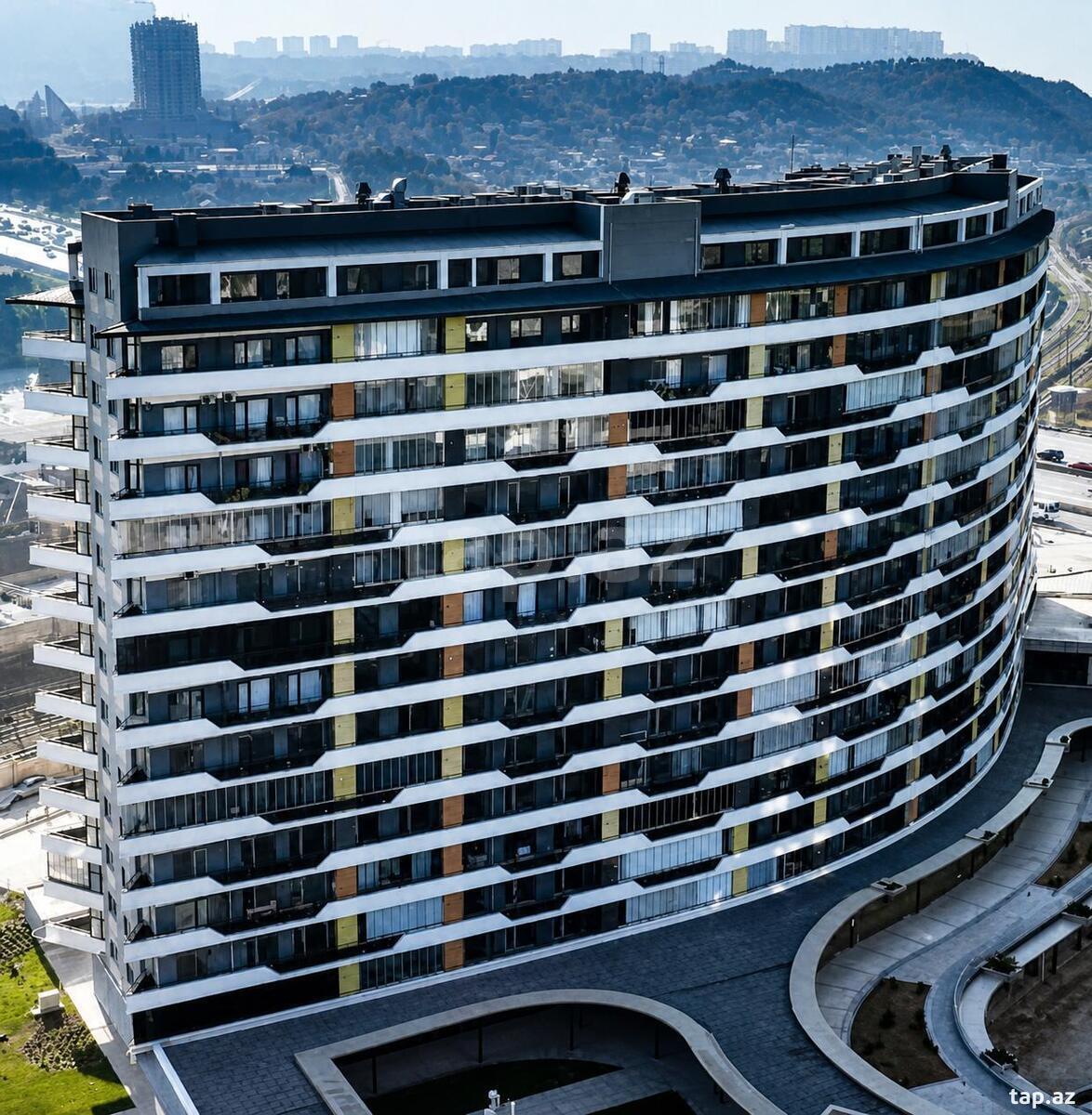 Satılır 2 otaqlı yeni tikili 80 m²