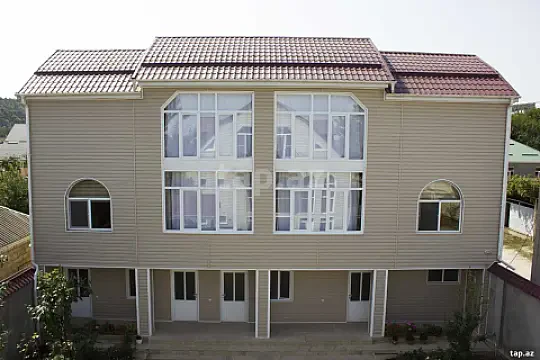 Kirayə verilir 5 otaqlı həyət evi 110 m² — Qusar 5 otaq 110.00 m²