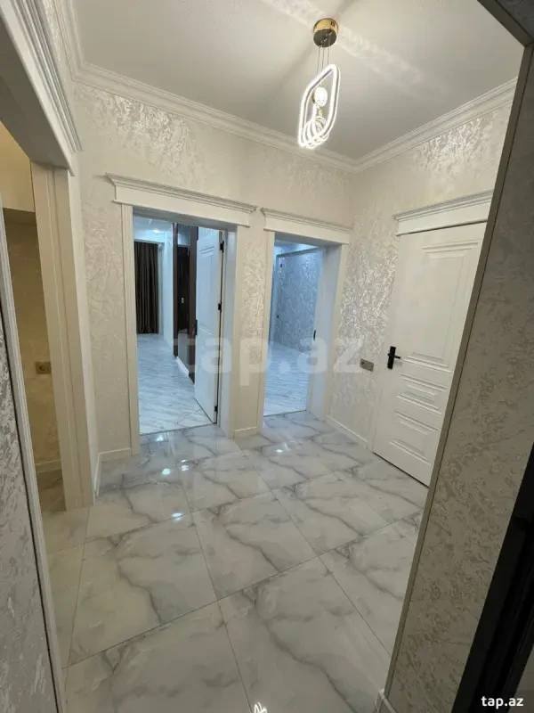 Satılır 2 otaqlı yeni tikili 62 m²