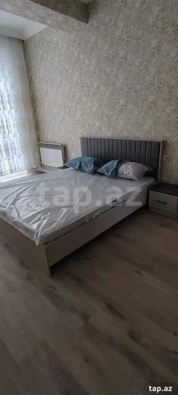 Kirayə verilir 2 otaqlı yeni tikili 72 m²