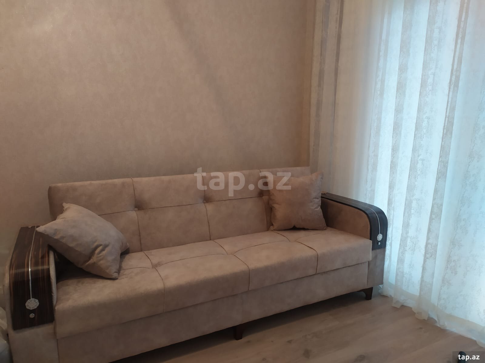 Kirayə verilir 2 otaqlı yeni tikili 50 m²