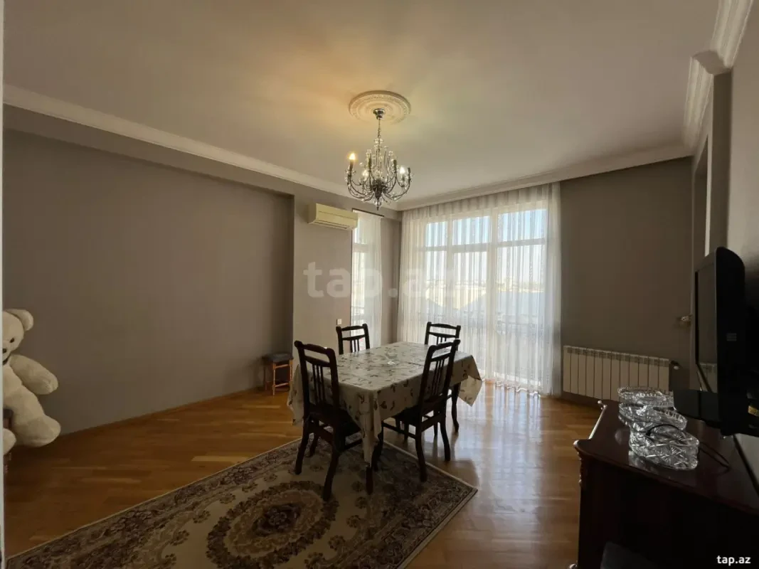 Satılır 2 otaqlı yeni tikili 95 m²