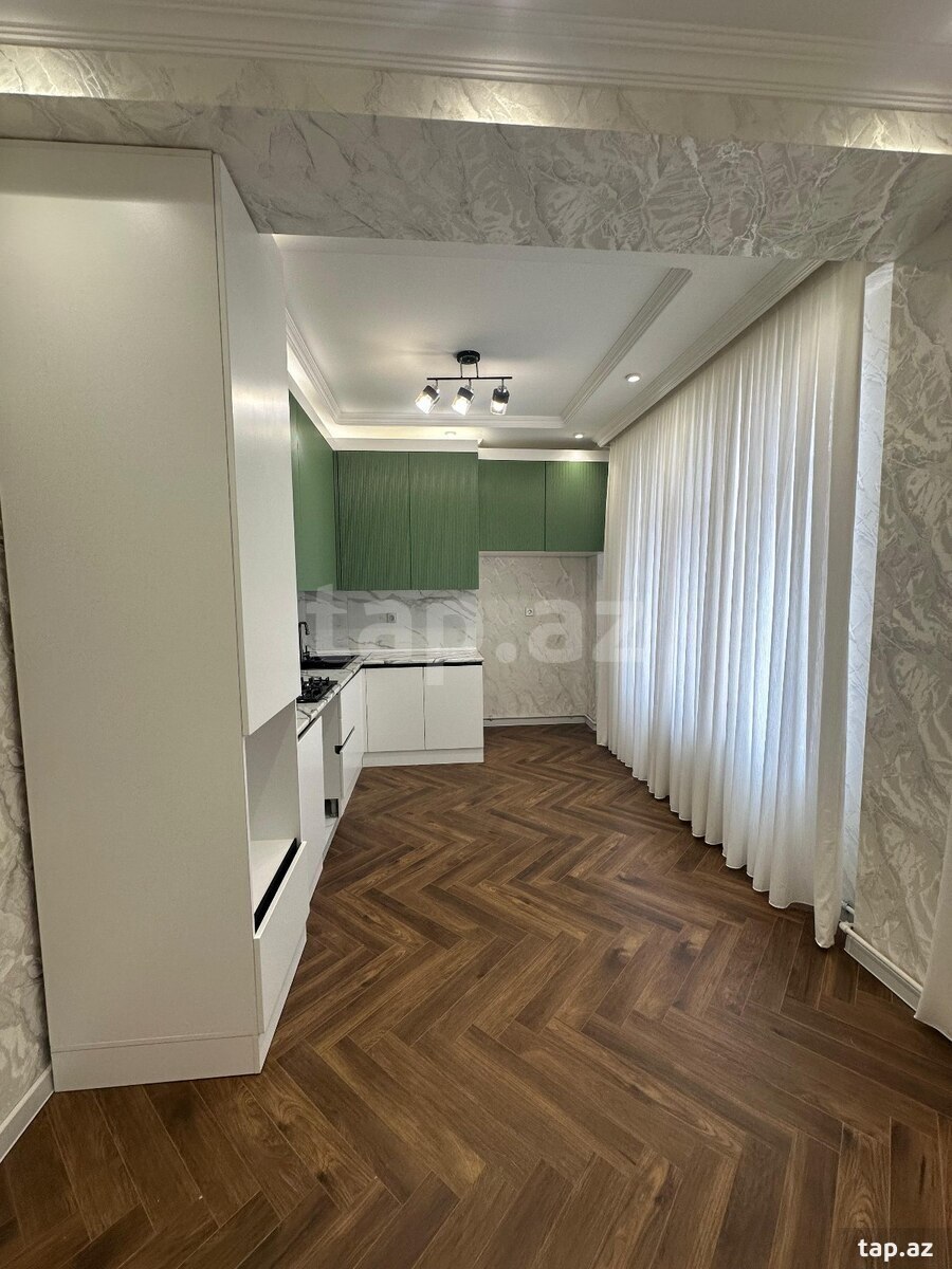 Satılır 2 otaqlı yeni tikili 84 m²