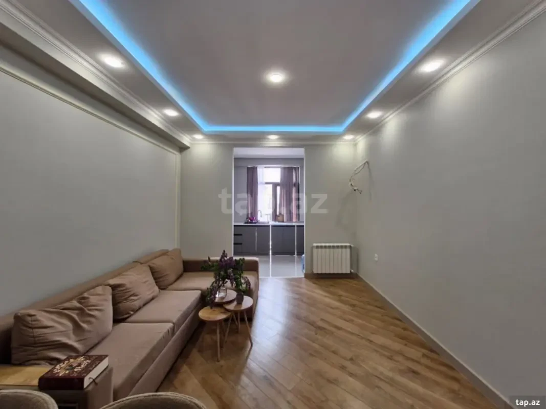 Satılır 2 otaqlı yeni tikili 68 m²