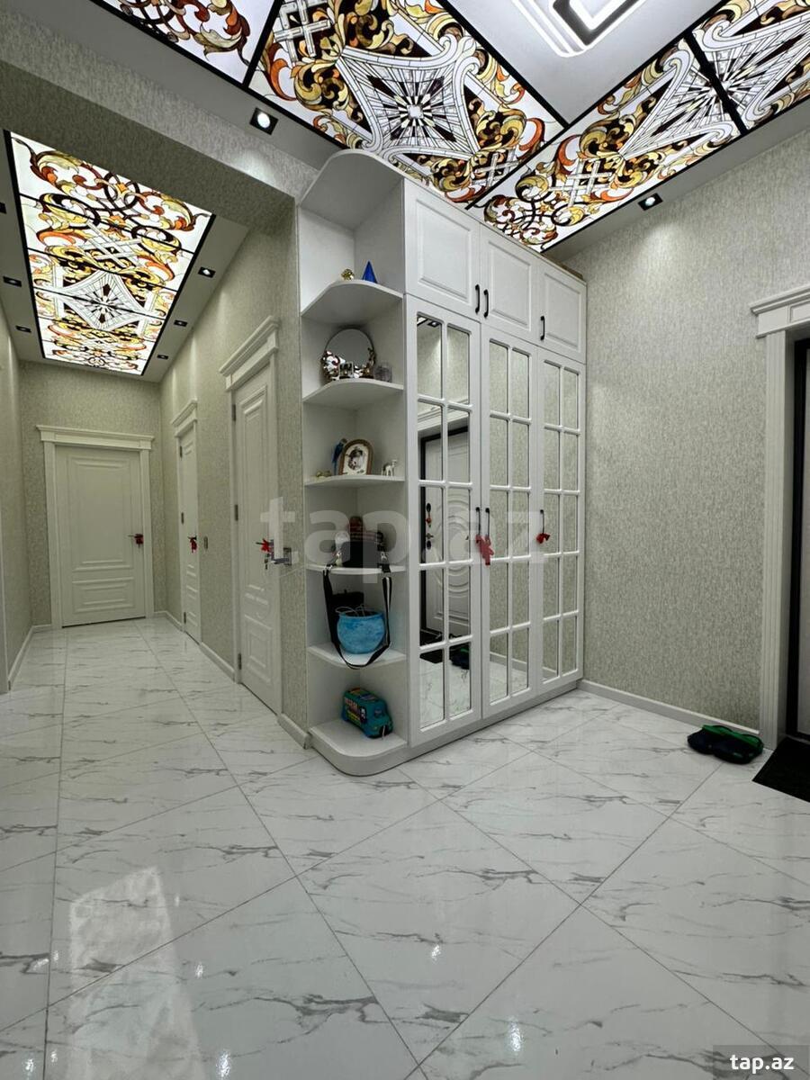 Satılır 2 otaqlı yeni tikili 100 m²