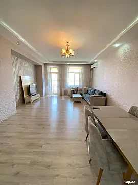 Kirayə verilir 3 otaqlı yeni tikili 150 m² — Bakı 3 otaq 150.00 m²