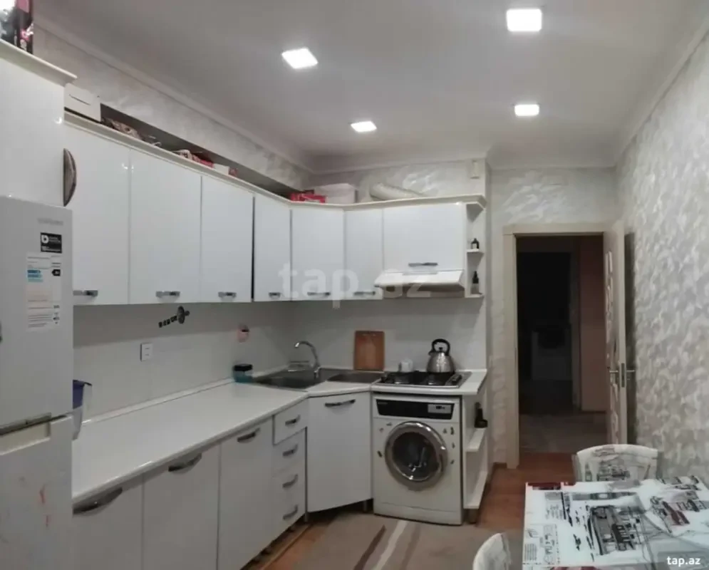 Satılır 3 otaqlı yeni tikili 84 m²