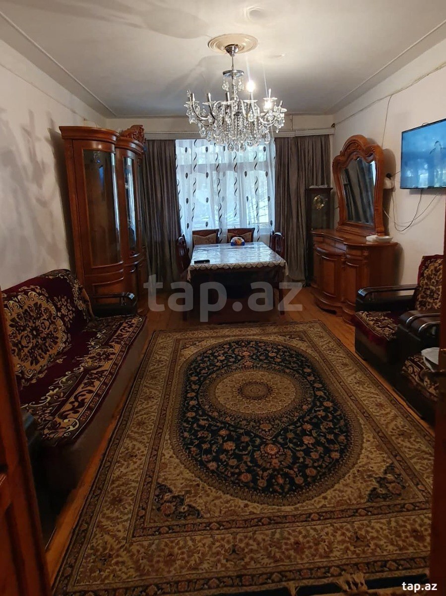 Satılır 3 otaqlı mənzil 70 m²