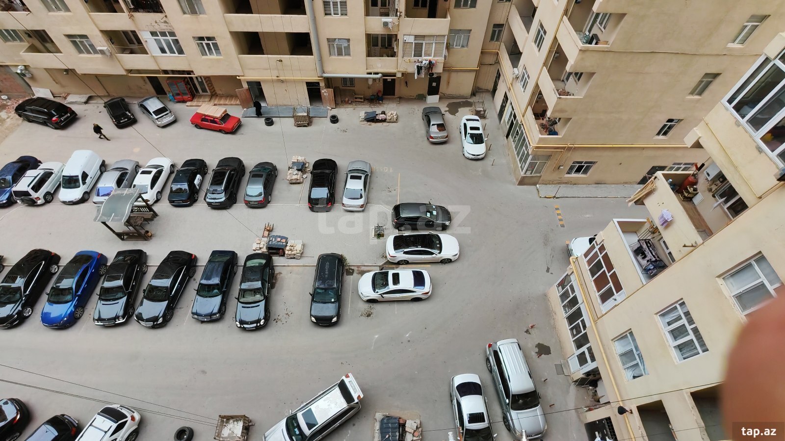 Satılır 2 otaqlı yeni tikili 62 m²