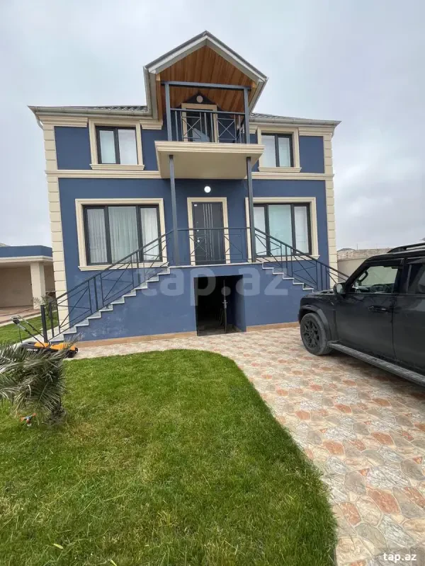 Satılır 6 otaqlı həyət evi 200 m²