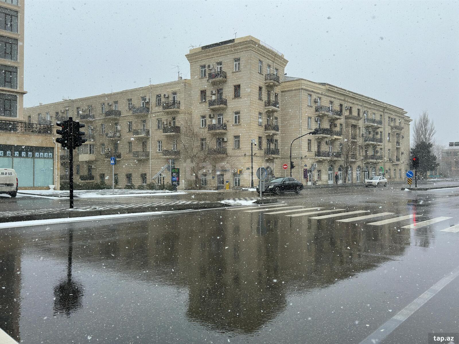 Satılır 2 otaqlı mənzil 90 m²