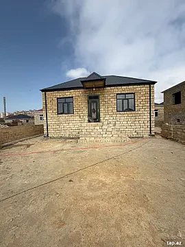 Satılır 3 otaqlı həyət evi 100 m² — Bakı 3 otaq 100.00 m²