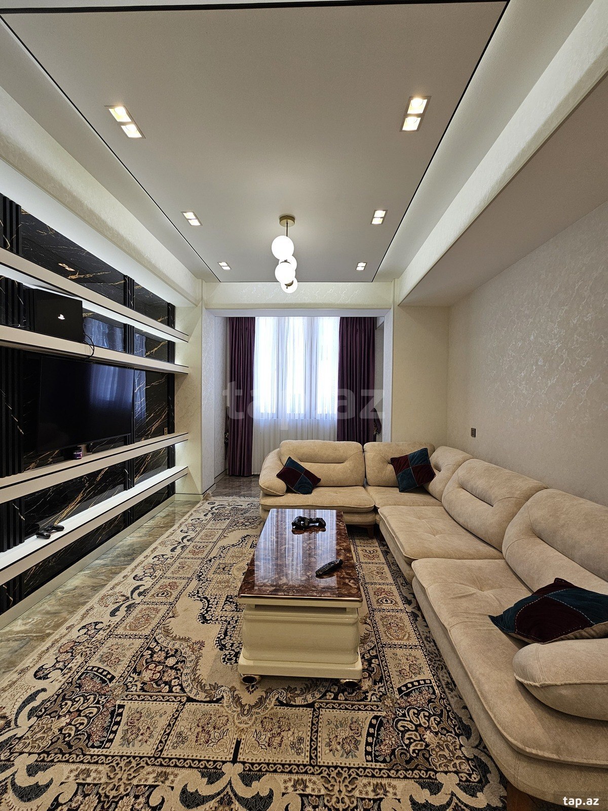 Satılır 3 otaqlı yeni tikili 73 m²
