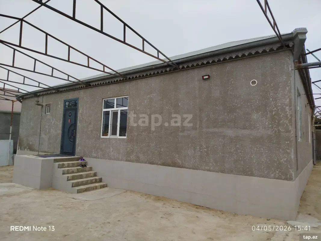 Satılır 6 otaqlı həyət evi 185 m²