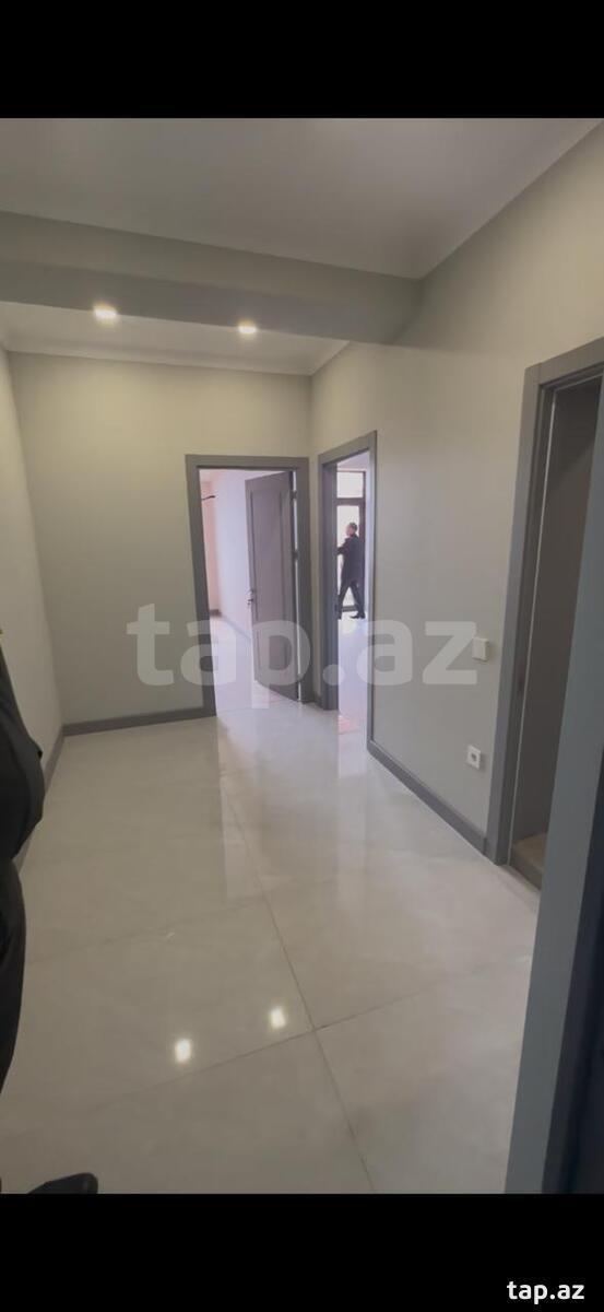 Satılır 2 otaqlı yeni tikili 64 m²
