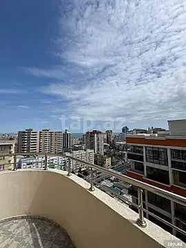 Satılır 8 otaqlı mənzil 412 m² — Bakı 8 otaq 412.00 m²