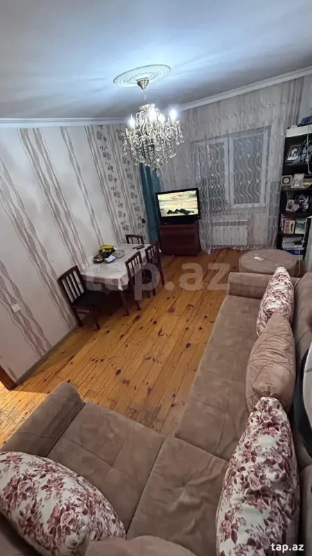 Satılır 2 otaqlı mənzil 52 m²
