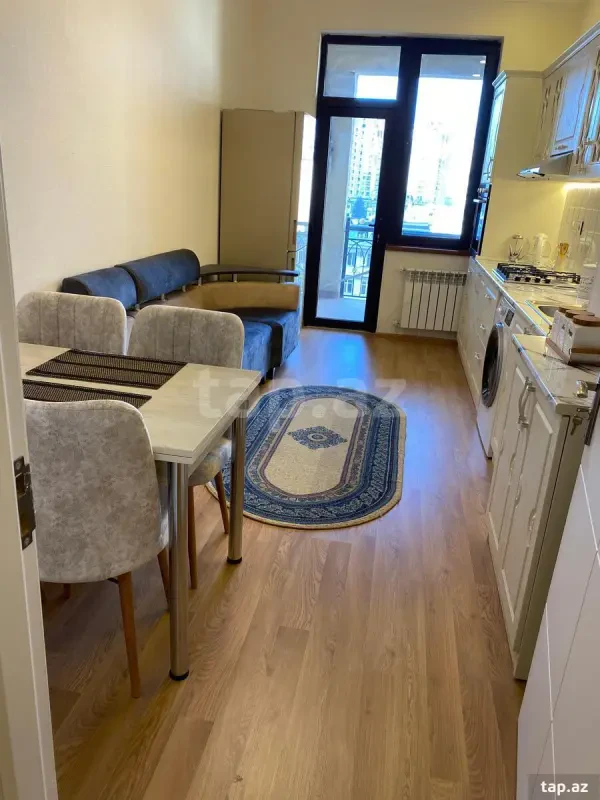 Kirayə verilir 2 otaqlı yeni tikili 100 m²