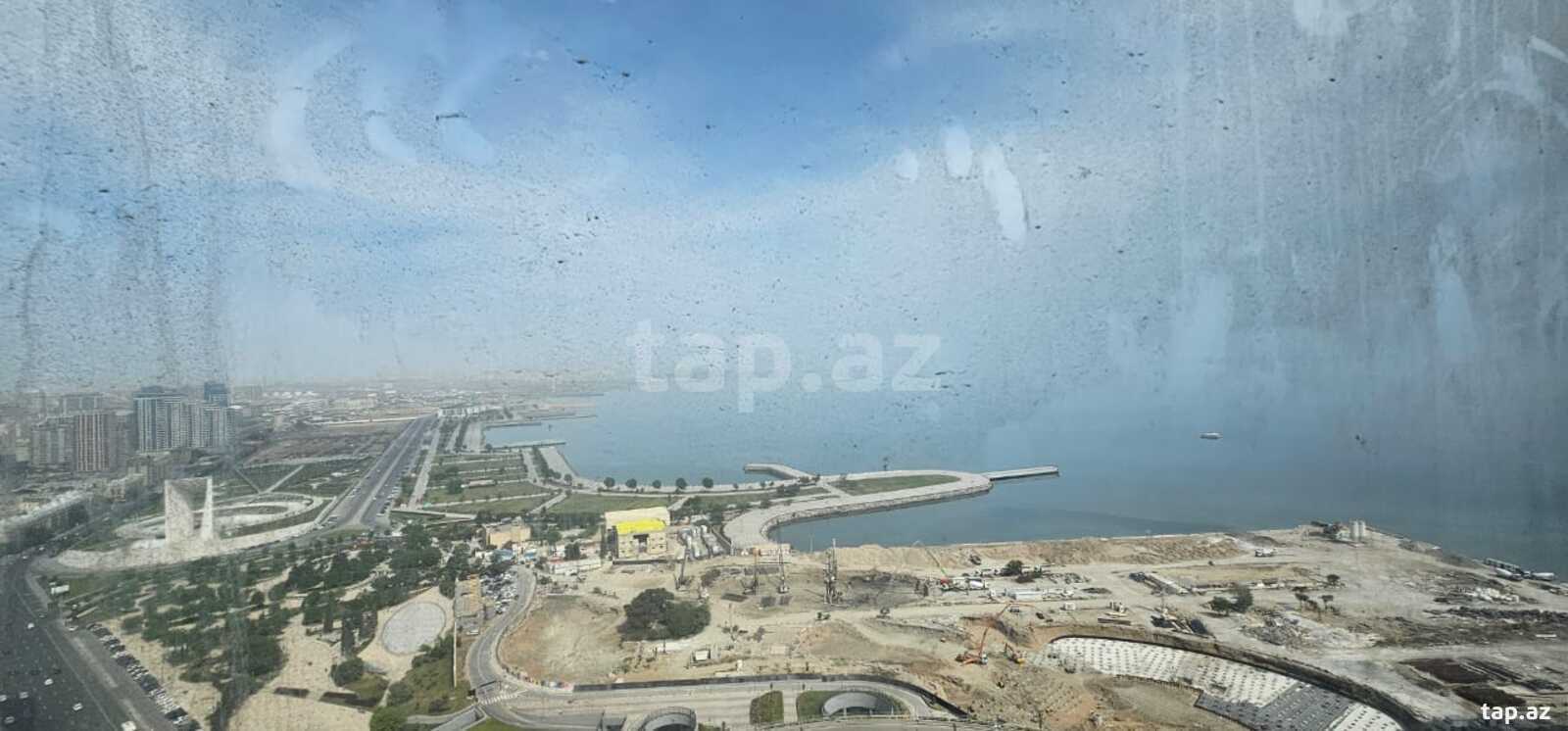 Satılır 3 otaqlı yeni tikili 140 m²