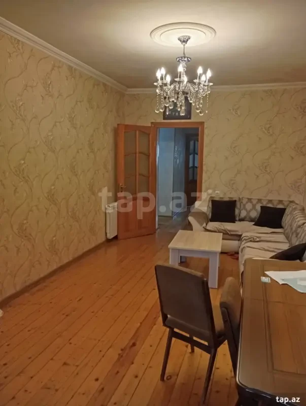 Satılır 2 otaqlı mənzil 65 m²