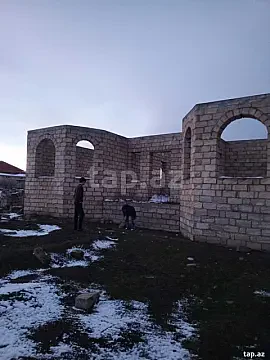 Satılır 5 otaqlı həyət evi 100 m² — Quba 5 otaq 100.00 m²
