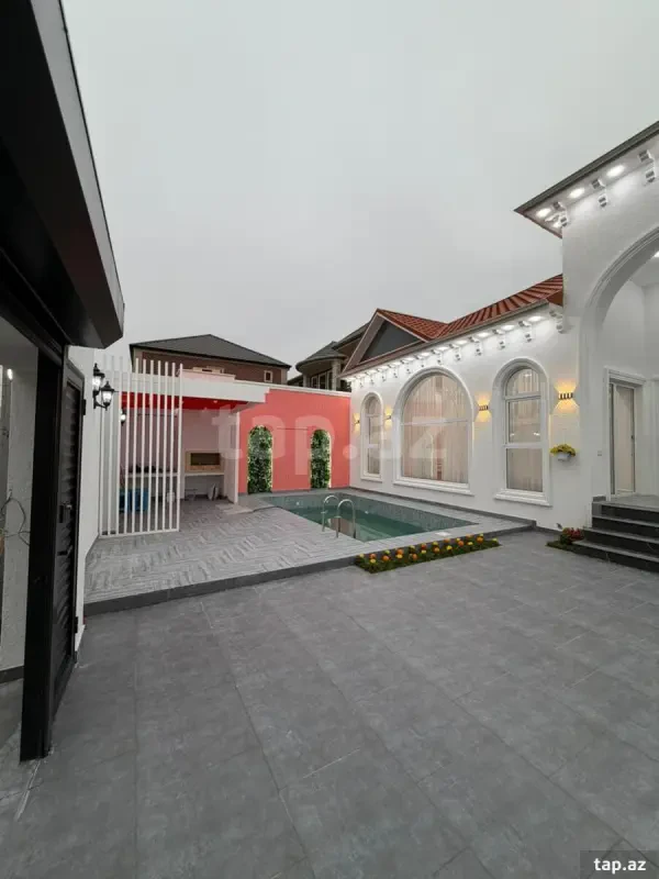 Satılır 4 otaqlı həyət evi 140 m²