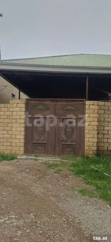 Satılır 5 otaqlı həyət evi 150 m²