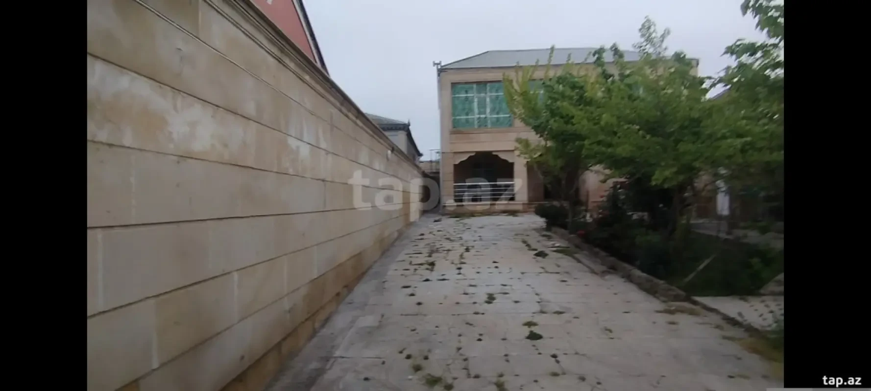 Kirayə verilir 6 otaqlı həyət evi 250 m²