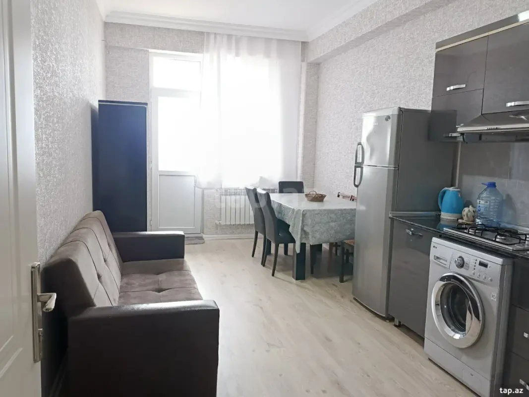Satılır 2 otaqlı yeni tikili 69 m²
