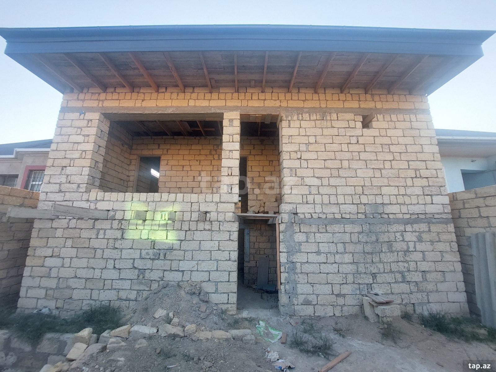 Satılır 3 otaqlı həyət evi 126 m²
