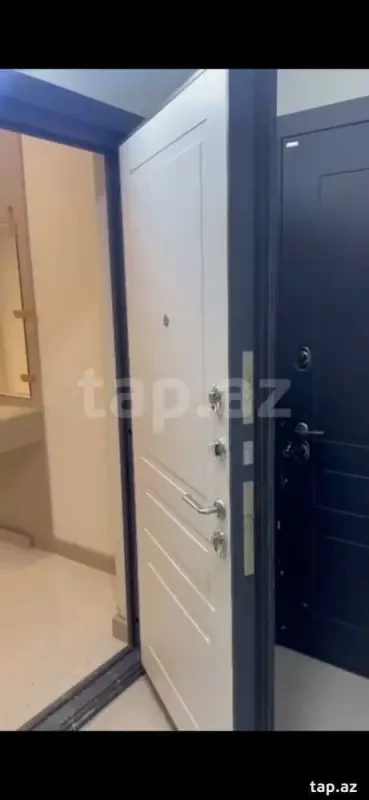Satılır 3 otaqlı yeni tikili 95 m²