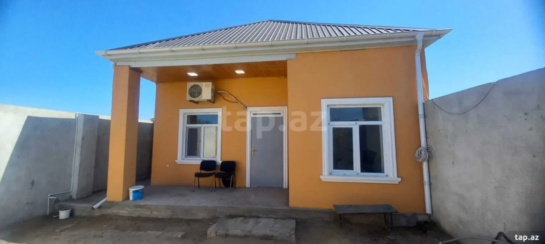Satılır 2 otaqlı həyət evi 70 m²