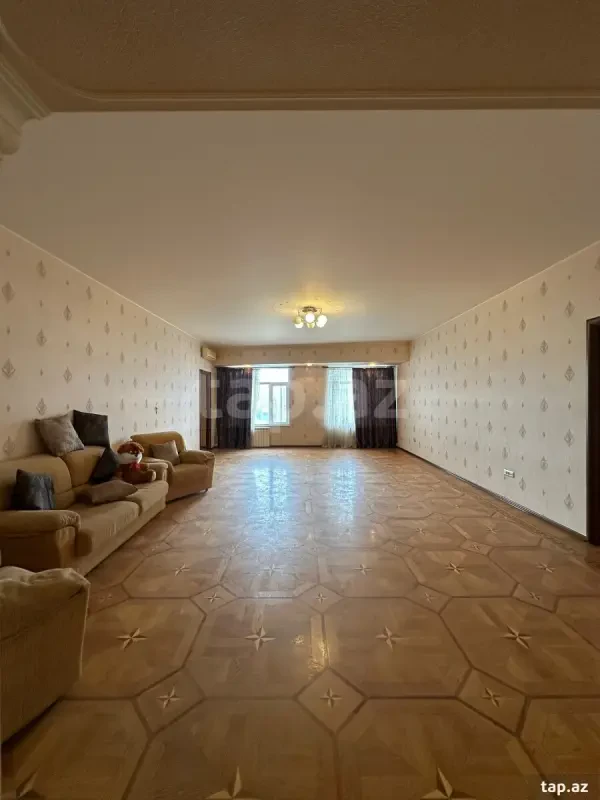 Satılır 2 otaqlı yeni tikili 137 m²