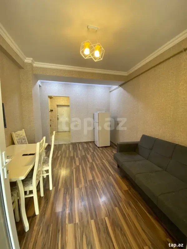 Kirayə verilir 2 otaqlı yeni tikili 45 m²