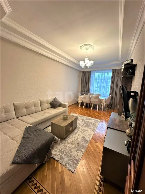Satılır 2 otaqlı yeni tikili 82 m²